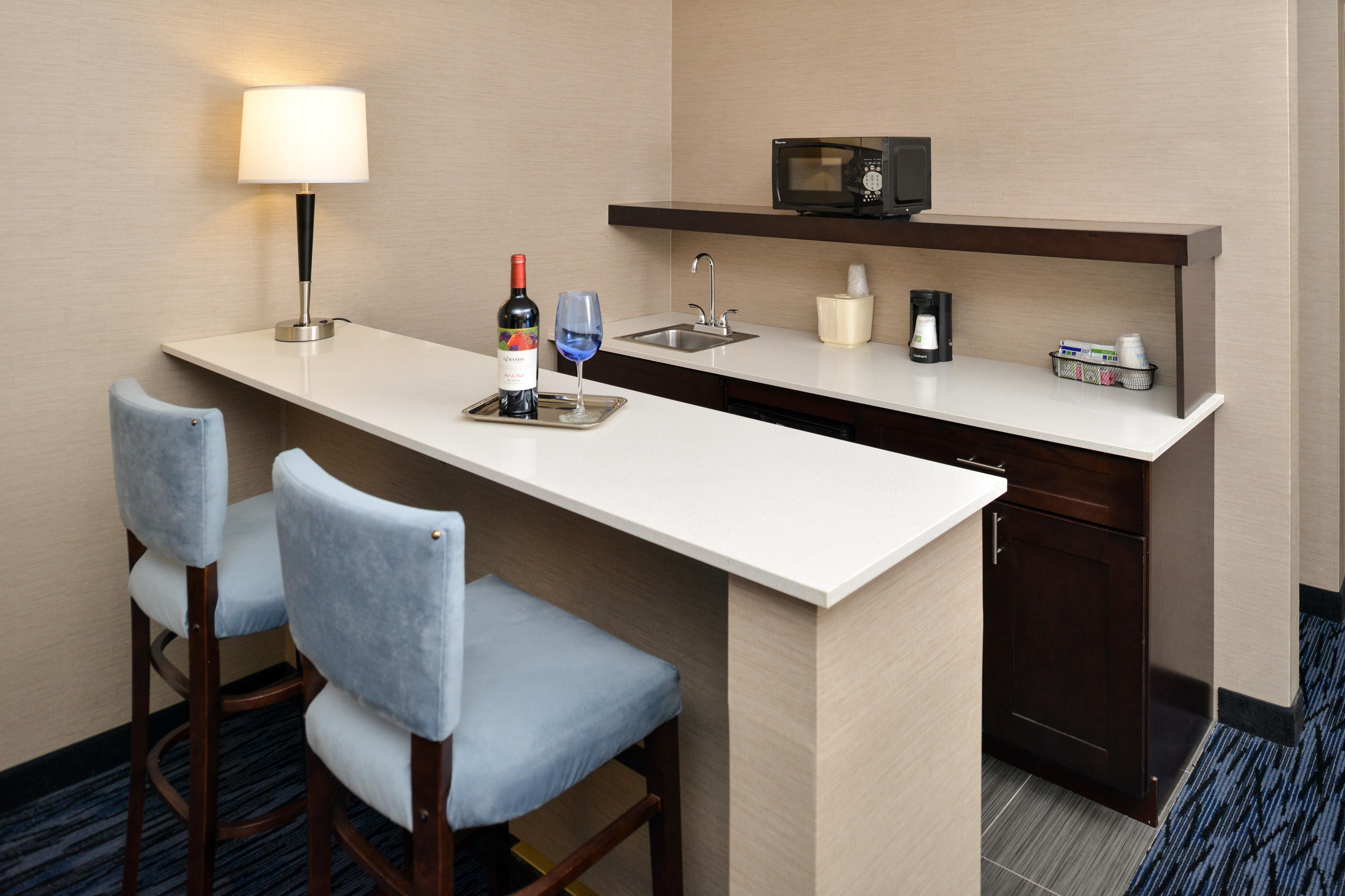 Holiday Inn Express & Suites Peekskill-Lower Hudson Valley By Ihg Экстерьер фото
