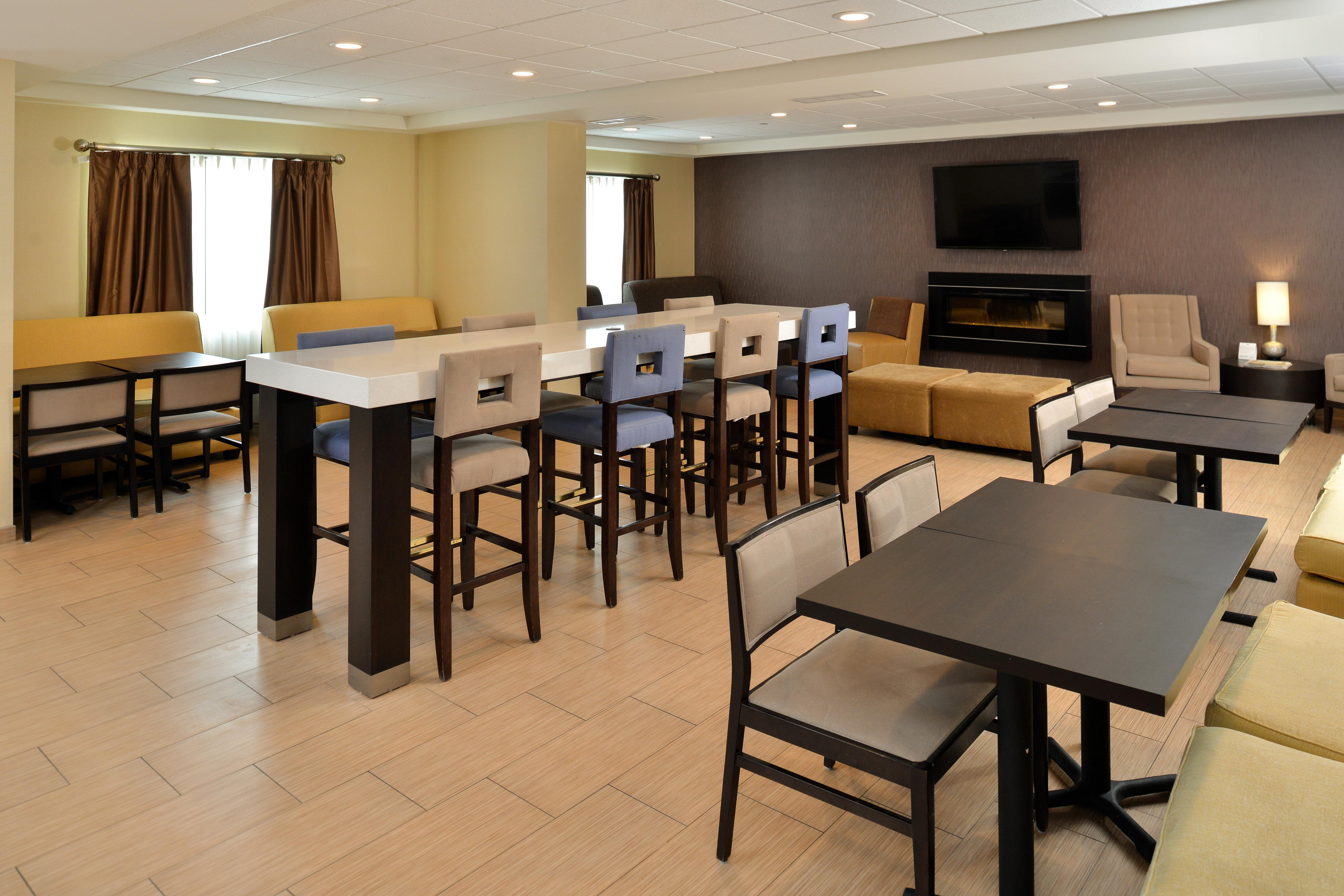Holiday Inn Express & Suites Peekskill-Lower Hudson Valley By Ihg Экстерьер фото