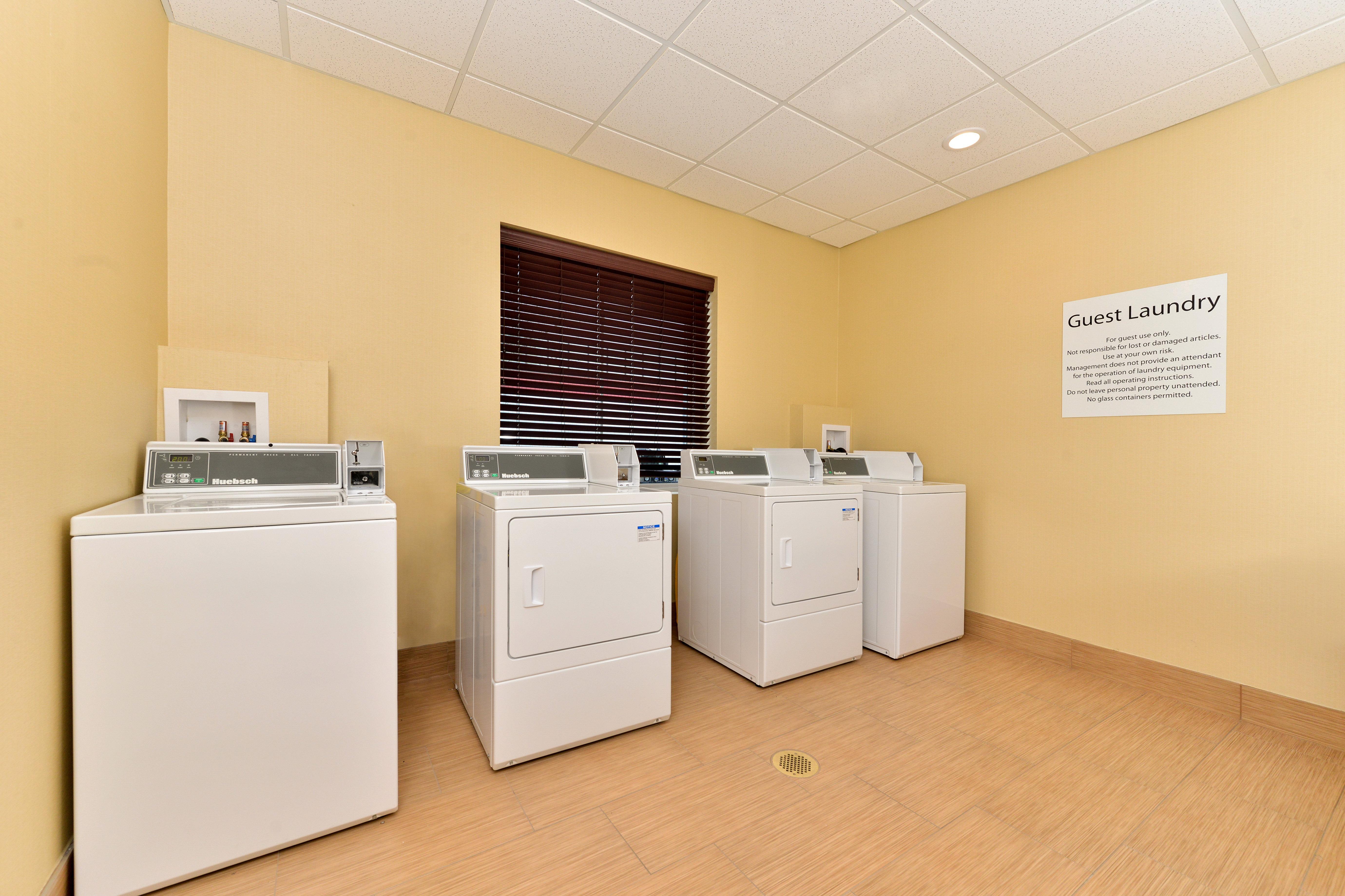 Holiday Inn Express & Suites Peekskill-Lower Hudson Valley By Ihg Экстерьер фото