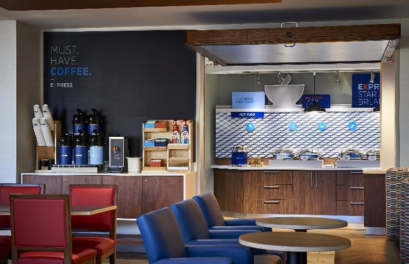 Holiday Inn Express & Suites Peekskill-Lower Hudson Valley By Ihg Экстерьер фото